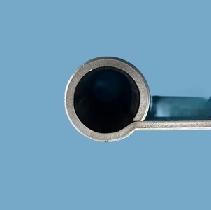 Gia công dập Bản lề đạt độ tròn hoàn hảo - Độ tròn ±0.2mm