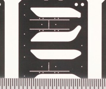 Sản xuất hàng loạt chi tiết lỗ vi mô chính xác bằng công nghệ gia công lỗ siêu nhỏ cho ngành điện tử dân dụng, thiết bị điện nhẹ và thiết bị OA (SUS / Film)
